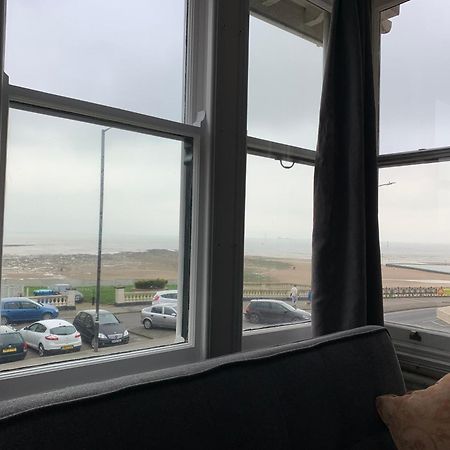 Ocean View Double With Ensuite, With Access To Private Garden And Bike Store Margate Esterno foto