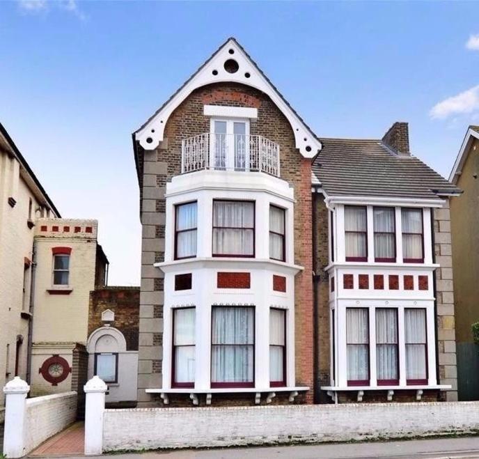 Ocean View Double With Ensuite, With Access To Private Garden And Bike Store Margate Esterno foto